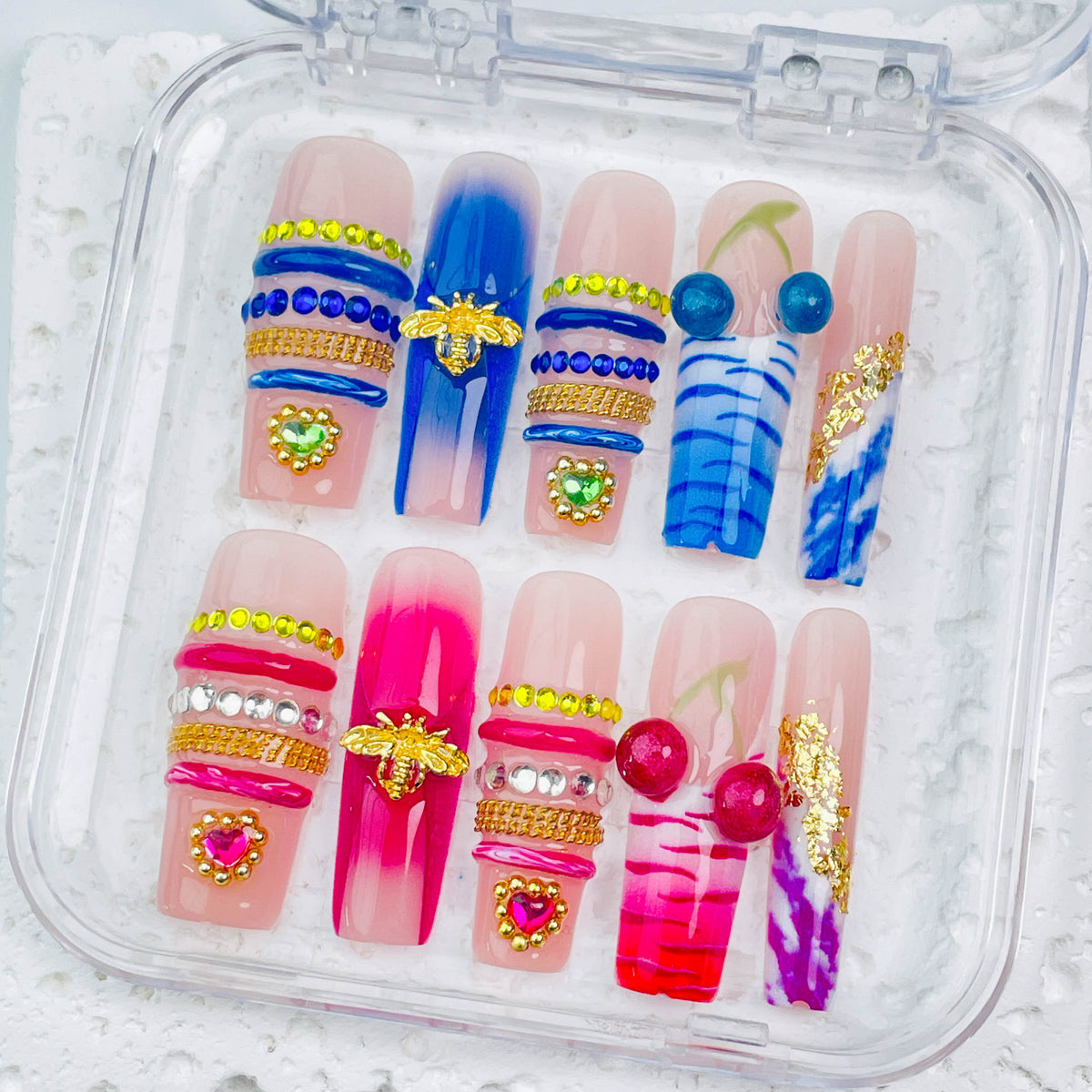 GAGUGAGU Colorful Stripe Graphic Press-On Nails for Festival Season, Glossy False Nails for Birthday Party, Date Night and Weekend Style, S M L