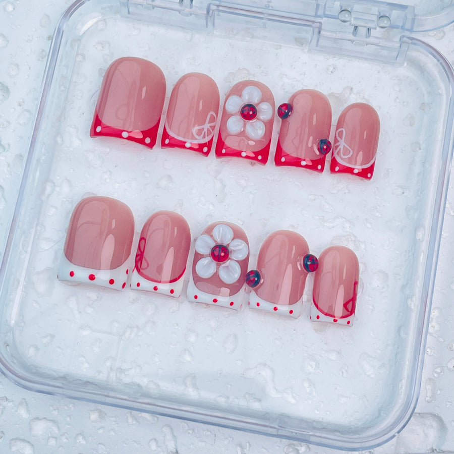 GAGUGAGU F2-825G Glossy Press-On Nails for Everyday Looks, Birthday Parties and Date Nights, S M L