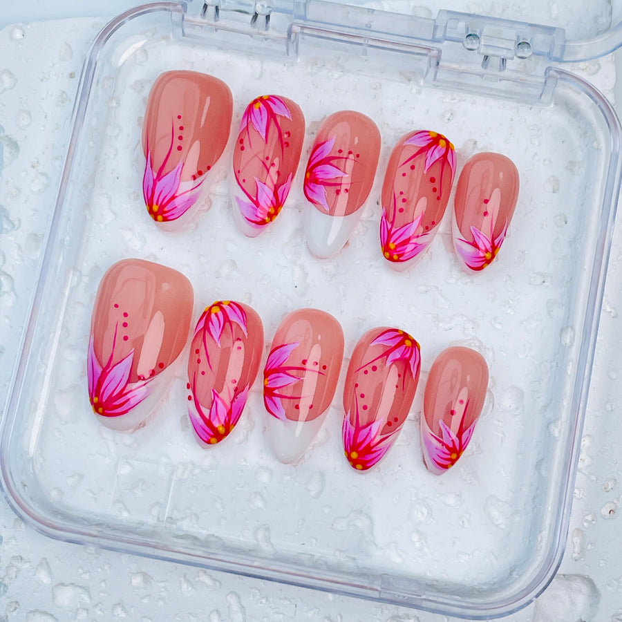 GAGUGAGU XR-112G Glossy Press-On Nails for Everyday Looks, Birthday Parties and Date Nights, S M L