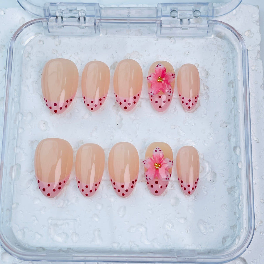GAGUGAGU XR2-1005G Glossy Press-On Nails for Everyday Looks, Birthday Parties and Date Nights, S M L