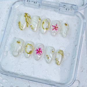 GAGUGAGU XR2-1008G Glossy Press-On Nails for Everyday Looks, Birthday Parties and Date Nights, S M L