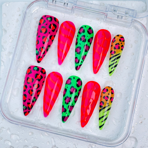 GAGUGAGU J3-1004G Glossy Press-On Nails for Everyday Looks, Birthday Parties and Date Nights, S M L
