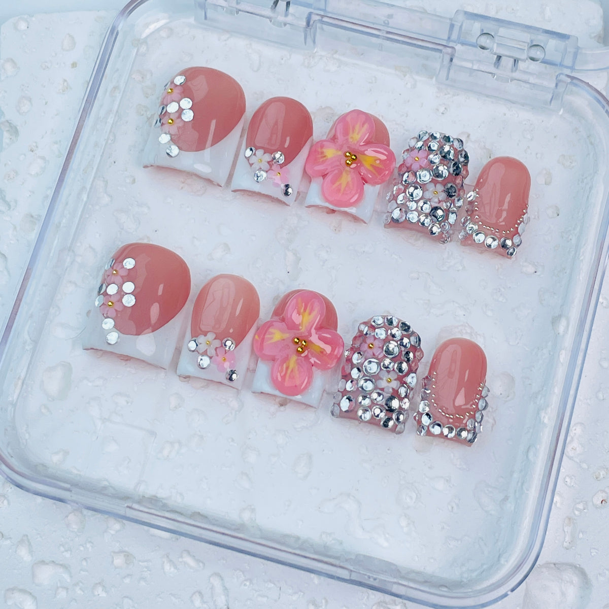 GAGUGAGU Orange Flower French Tip Press-On Nails for Beach Vacation, Glossy False Nails for Birthday Party, Date Night and Weekend Style, S M L