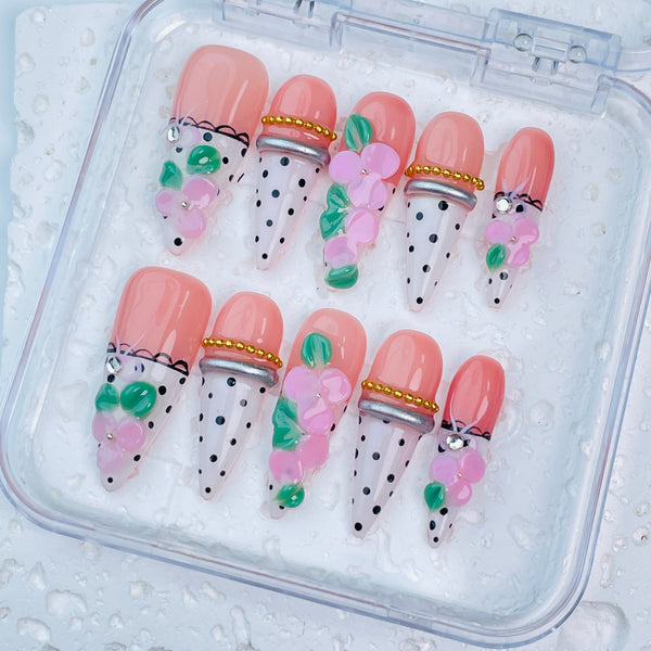 GAGUGAGU J3-504G Glossy Press-On Nails for Everyday Looks, Birthday Parties and Date Nights, S M L
