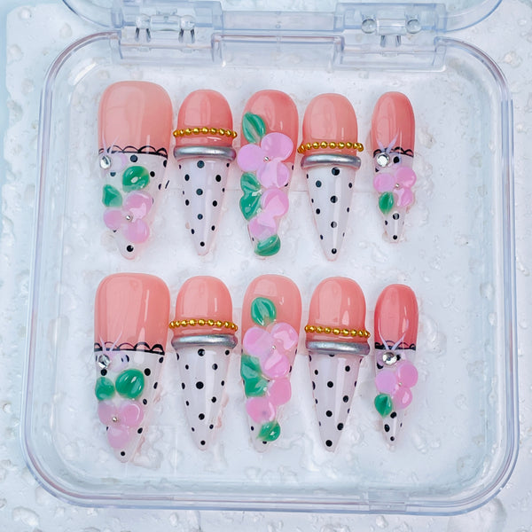 GAGUGAGU J3-504G Glossy Press-On Nails for Everyday Looks, Birthday Parties and Date Nights, S M L