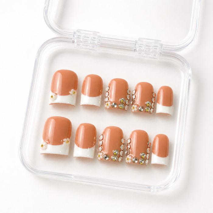 GAGUGAGU Nude Pearl Chrome Press-On Nails for Bridal Shower, Glossy False Nails for Birthday Party, Date Night and Weekend Style, S M L